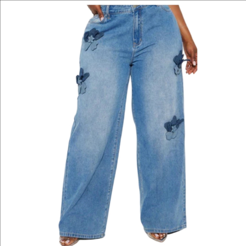 Fashion Nova Floria Baggy Wide Leg Light/Med Wash Jeans Size 11 - Picture 5 of 16